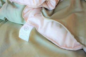 White Lotus Home Duvet Covers in 100% Cotton Twill Fabric w/Sateen on BACK (WLH A) White Lotus Home Duvet Covers in 100% Cotton Twill Fabric w/Sateen on BACK (WLH A)