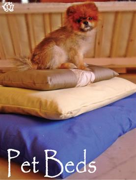 White Lotus Home Green Cotton Pet Bed with Cover White Lotus Home Green Cotton Pet Bed with Cover